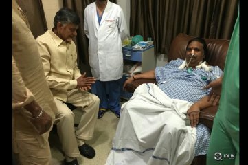 AP CM Chandrababu Naidu Met Dasari At KIMS Hospitals